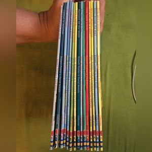 15 Usborne Phonics Readers